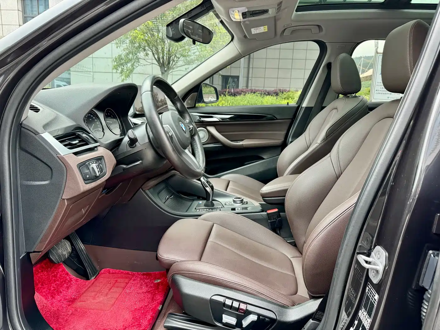 BMW X1 2022 sDrive25Li Leading фото 4