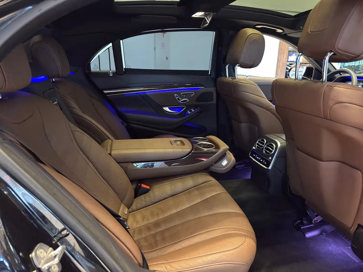 Mercedes-Benz S-Class 2020 S 350 L Business Edition Collector's Version фото 13