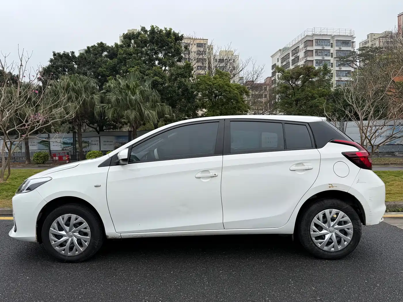 Toyota Vios FS 2021 1.5L CVT Fengchi Edition фото 5