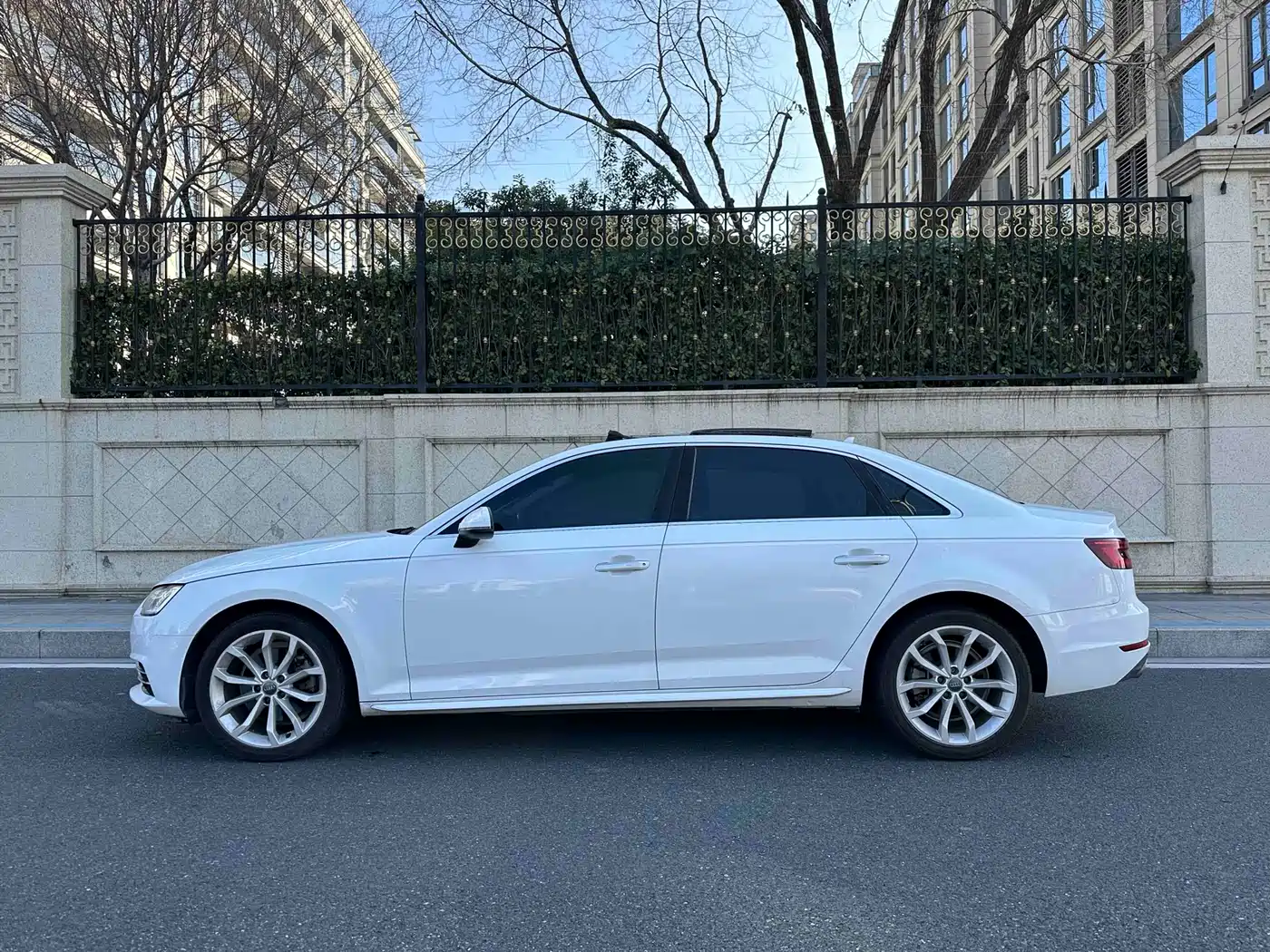Audi A4L 2018 30th Anniversary 40 TFSI Progressive фото 3