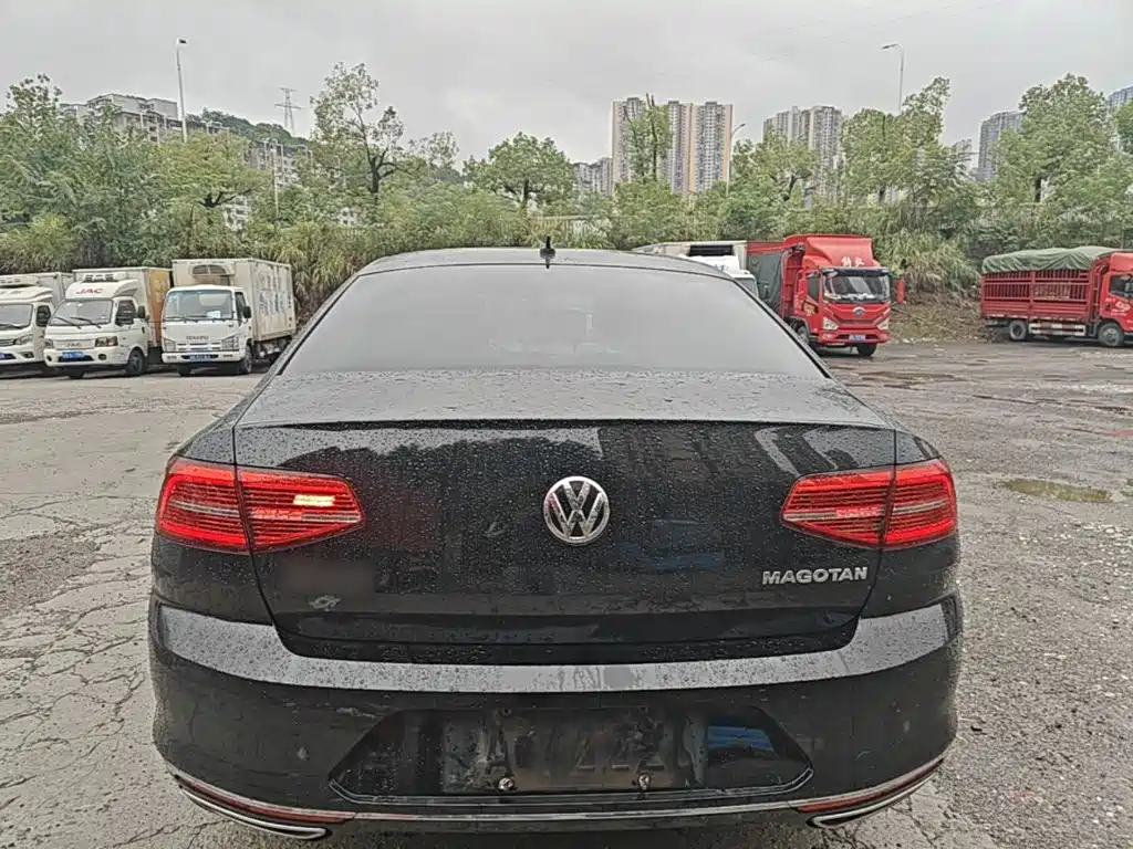 Фото 6 - Volkswagen Magotan