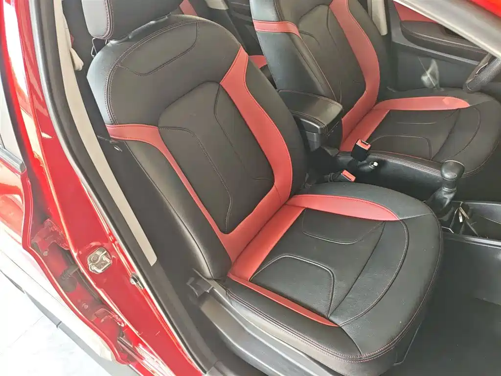 Haval H1 2017 Blue Label 1.5L AMT Standard фото 20