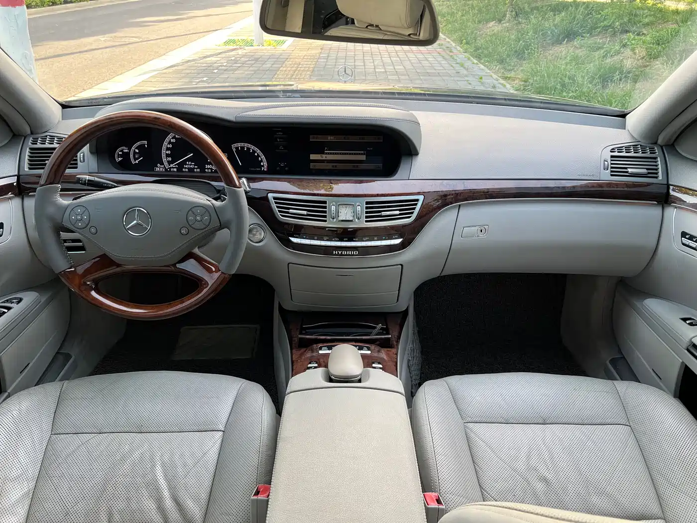 Mercedes-Benz S-Class 2012 S 400 L HYBRID Grand Edition фото 13