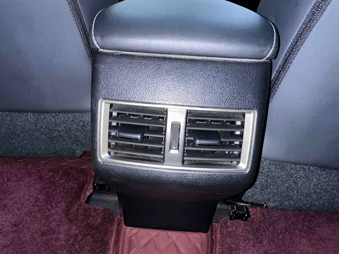Фото 24 - Lexus NX