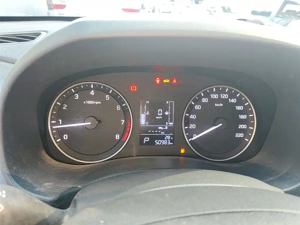 Hyundai Beijing Hyundai ix25 2015 1.6L Automatic 2WD Smart GLS фото 12