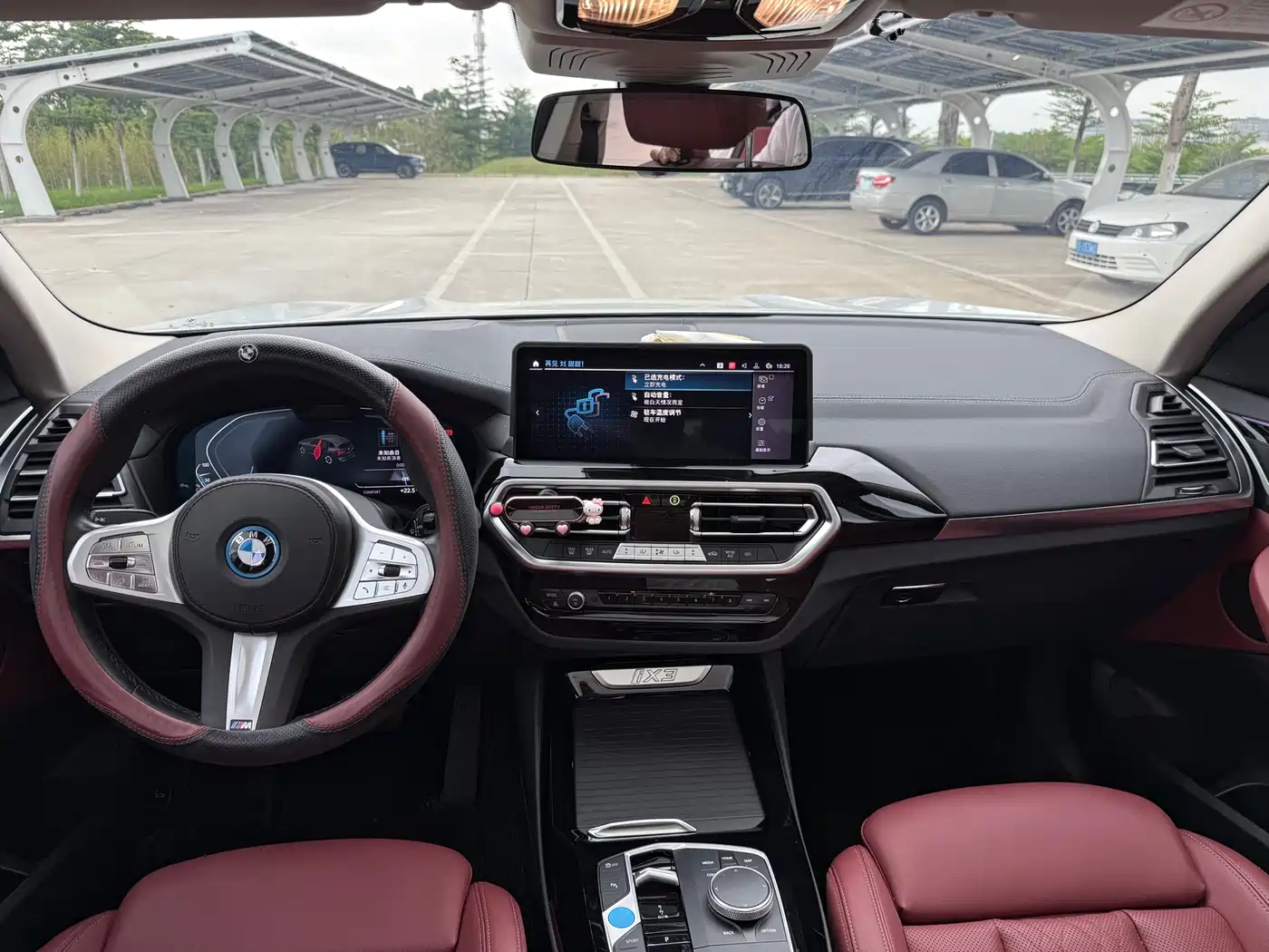 BMW IX3