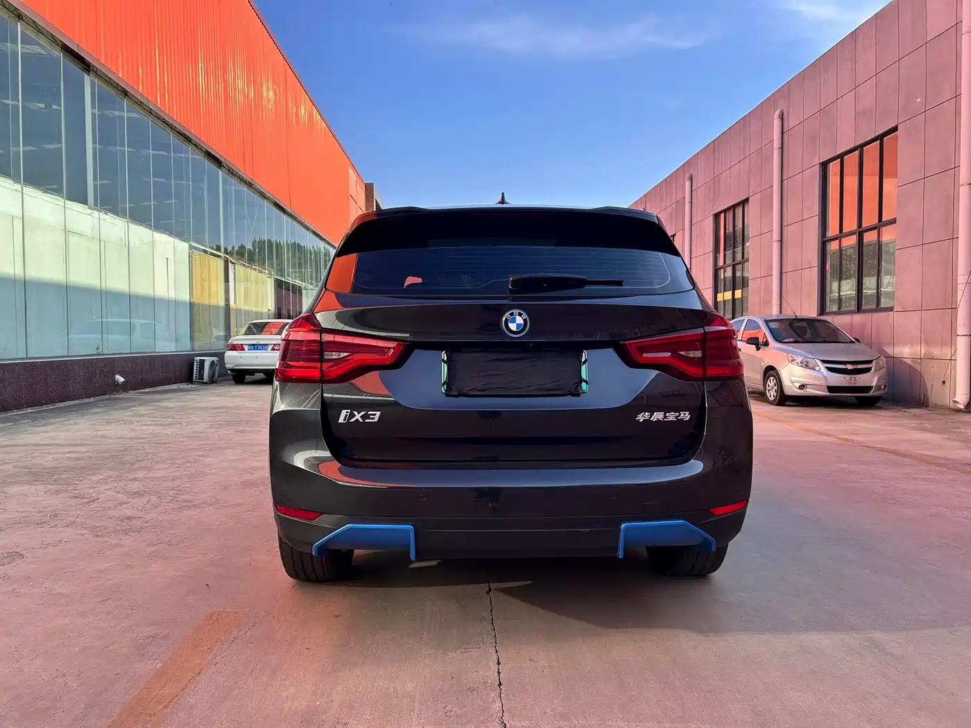 BMW iX3 2021 Pioneer фото 5