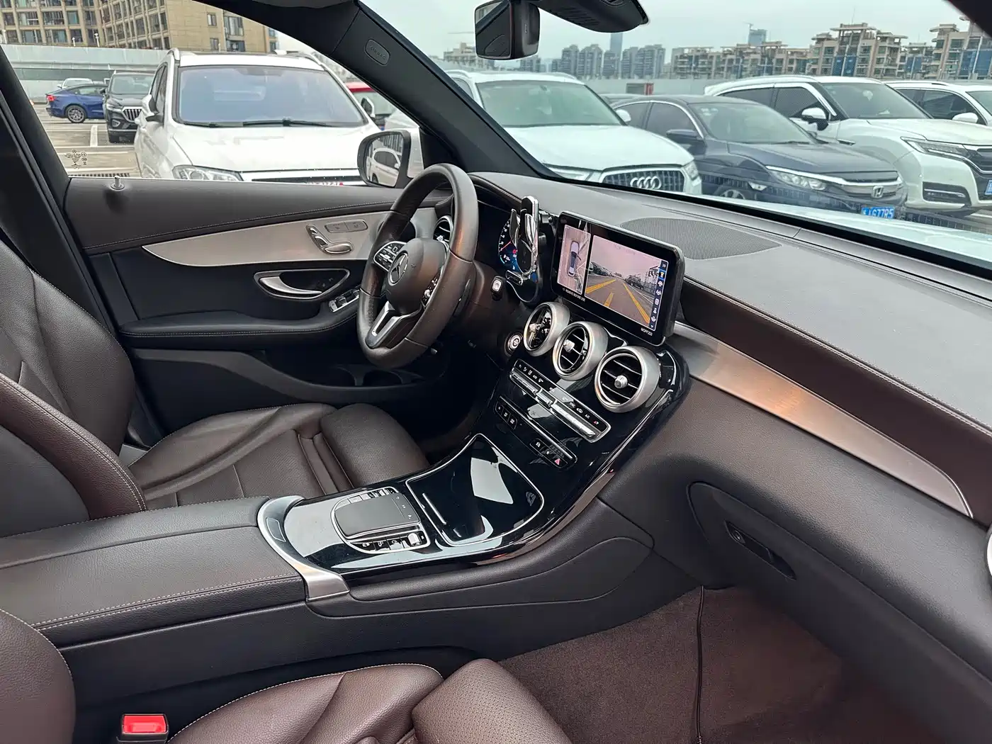 Mercedes-Benz GLC 2022 Facelift III GLC 260 L 4MATIC Dynamic фото 9