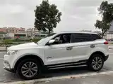 Фото 1 - Geely Atlas