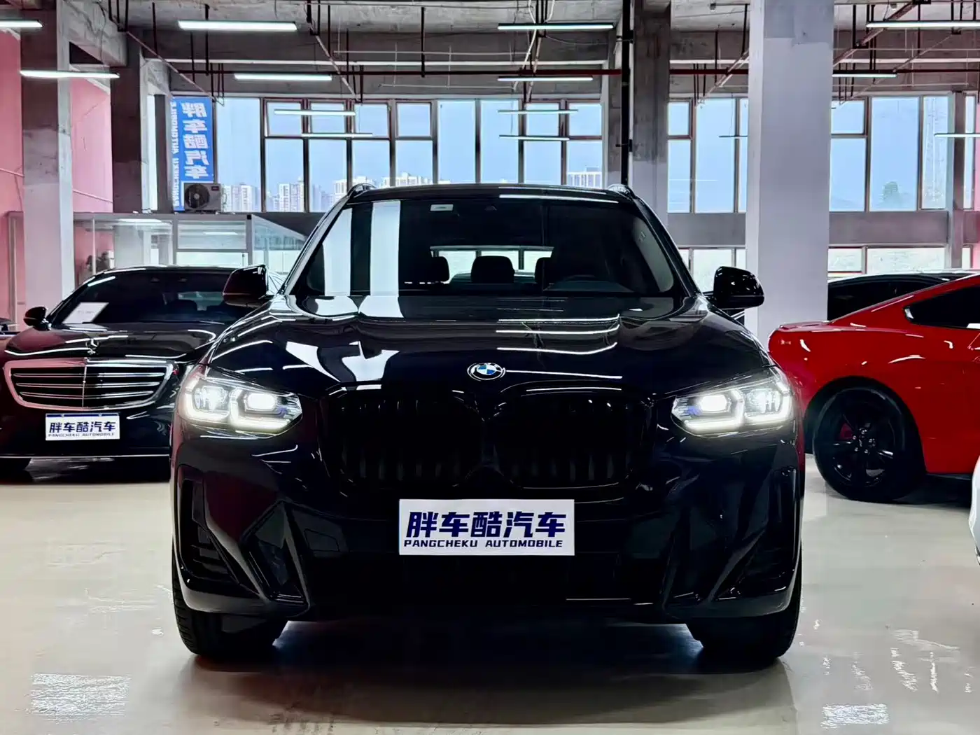 BMW X3 2022 Facelift xDrive30i Leading M Shadow Edition фото 2
