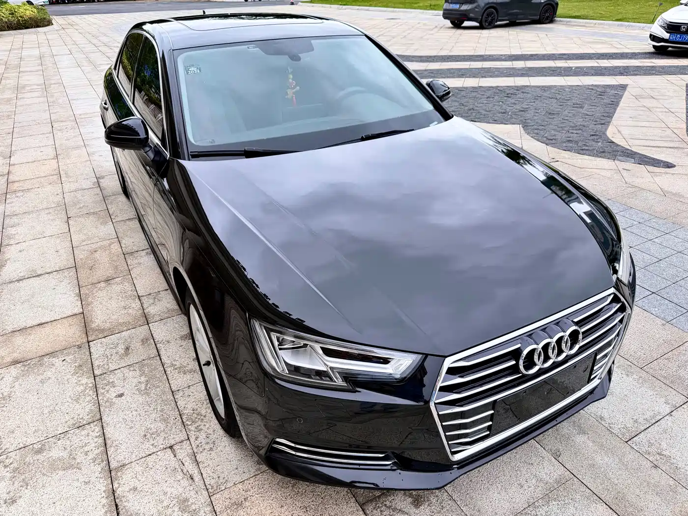 Audi A4L 2017 Plus 40 TFSI Fashion фото 3