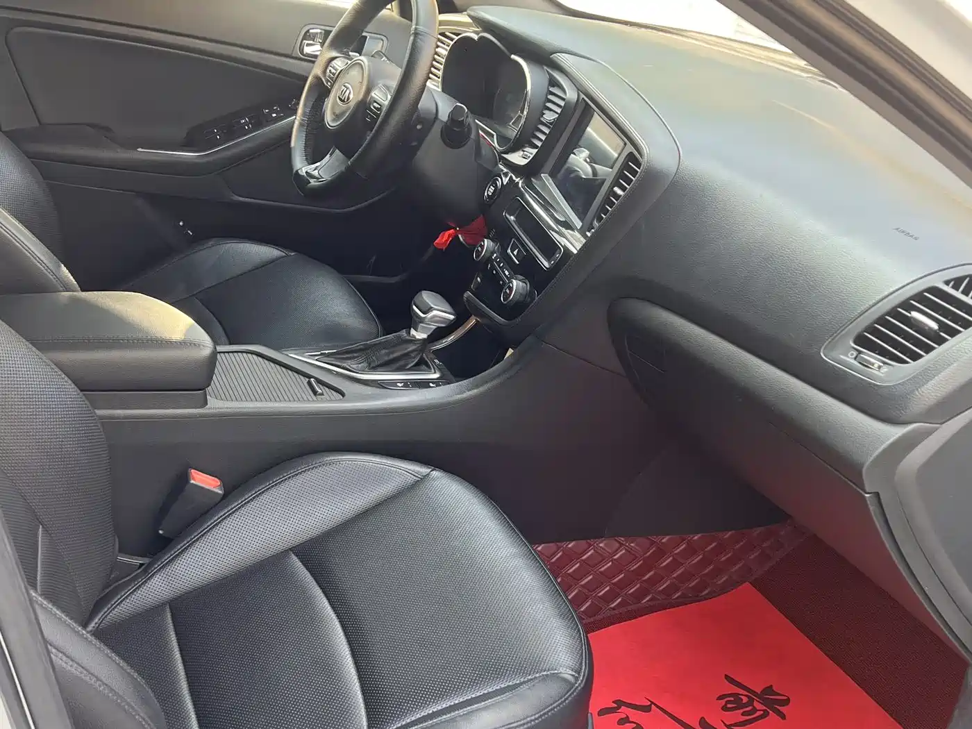 Kia K5 2014 2.0L Automatic LUXURY фото 17