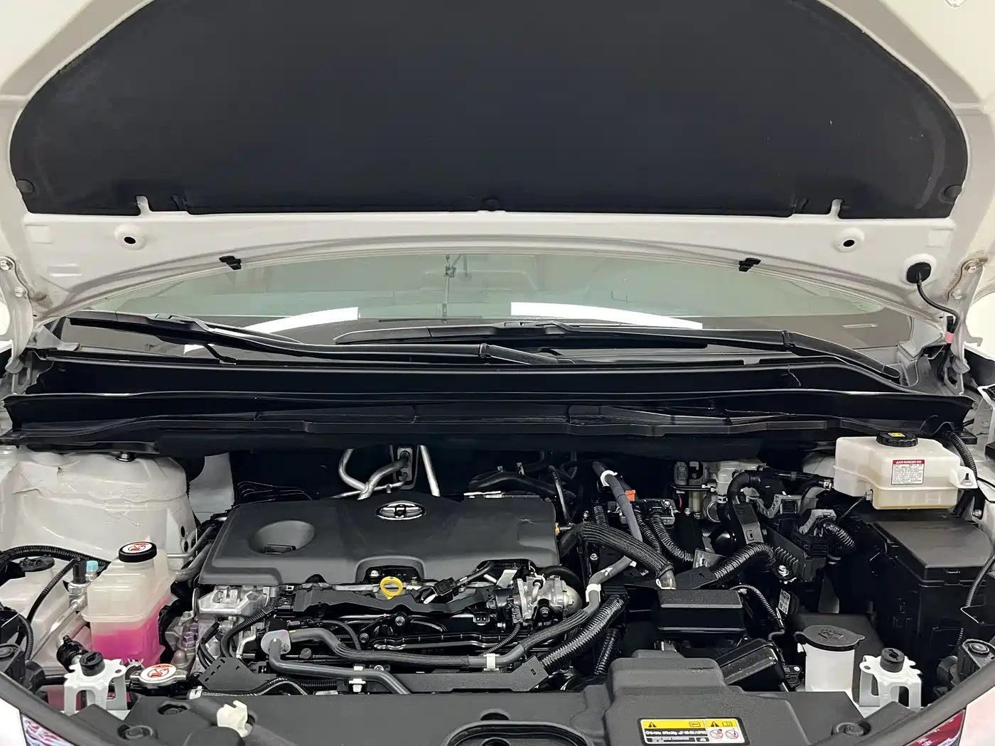 Toyota Sienna 2023 2.5L Hybrid Luxury Edition фото 17
