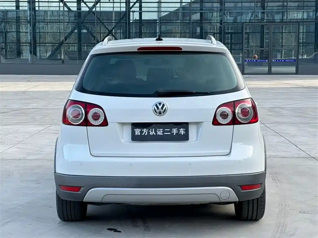 Volkswagen Golf (Import) 2011 1.4TSI Cross Golf фото 7