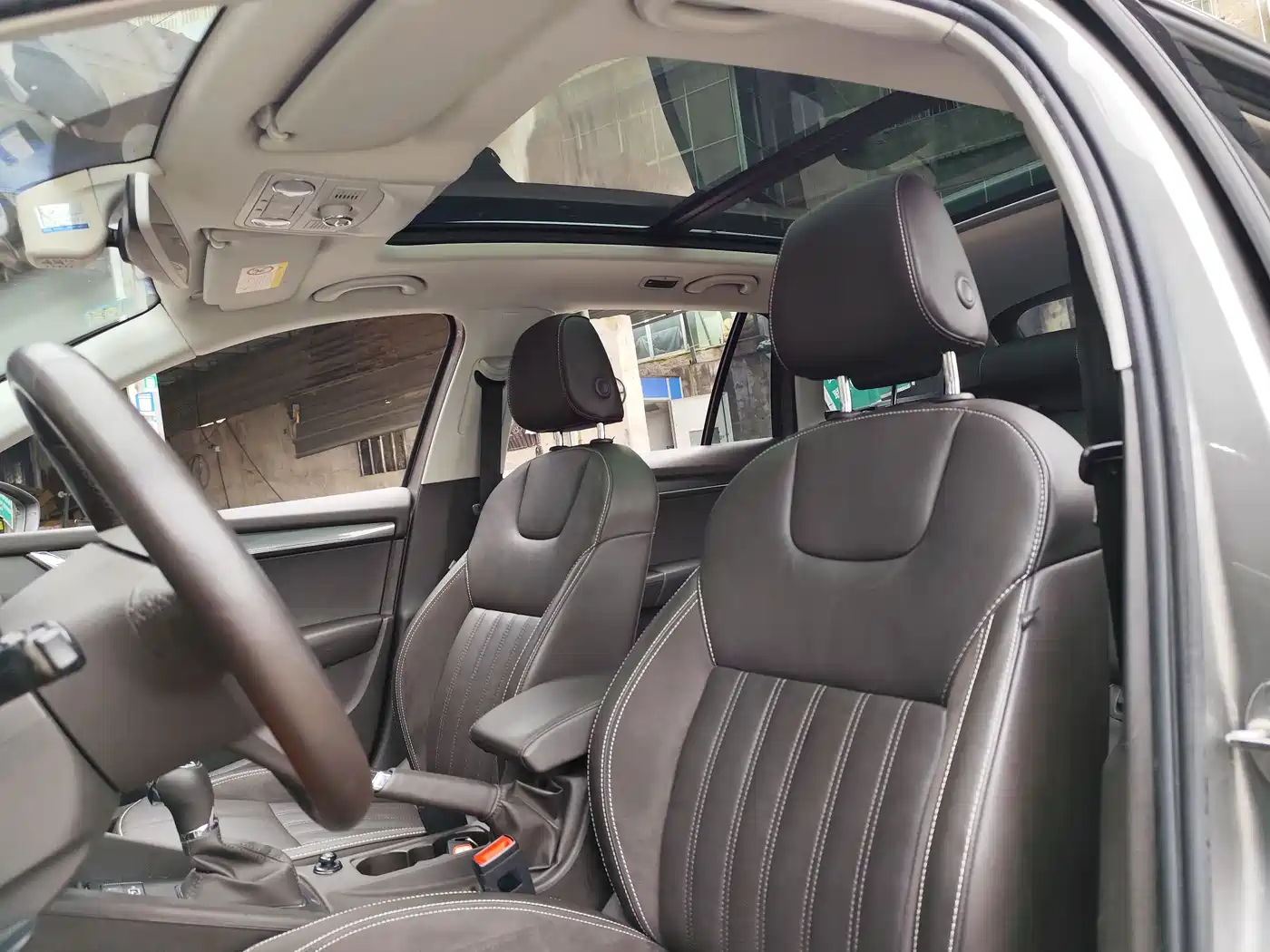 Škoda Octavia 2019 Wagon TSI280 DSG Flagship Edition China V фото 9