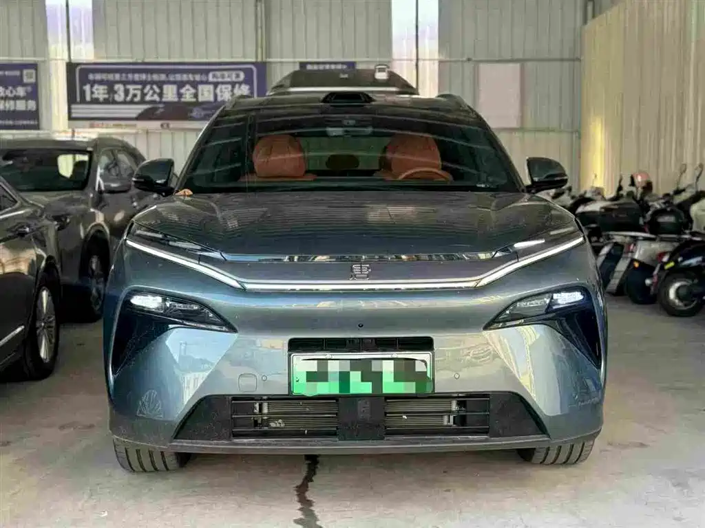 BYD Tang L 2025 2025 DM 175KM Drone Player Edition