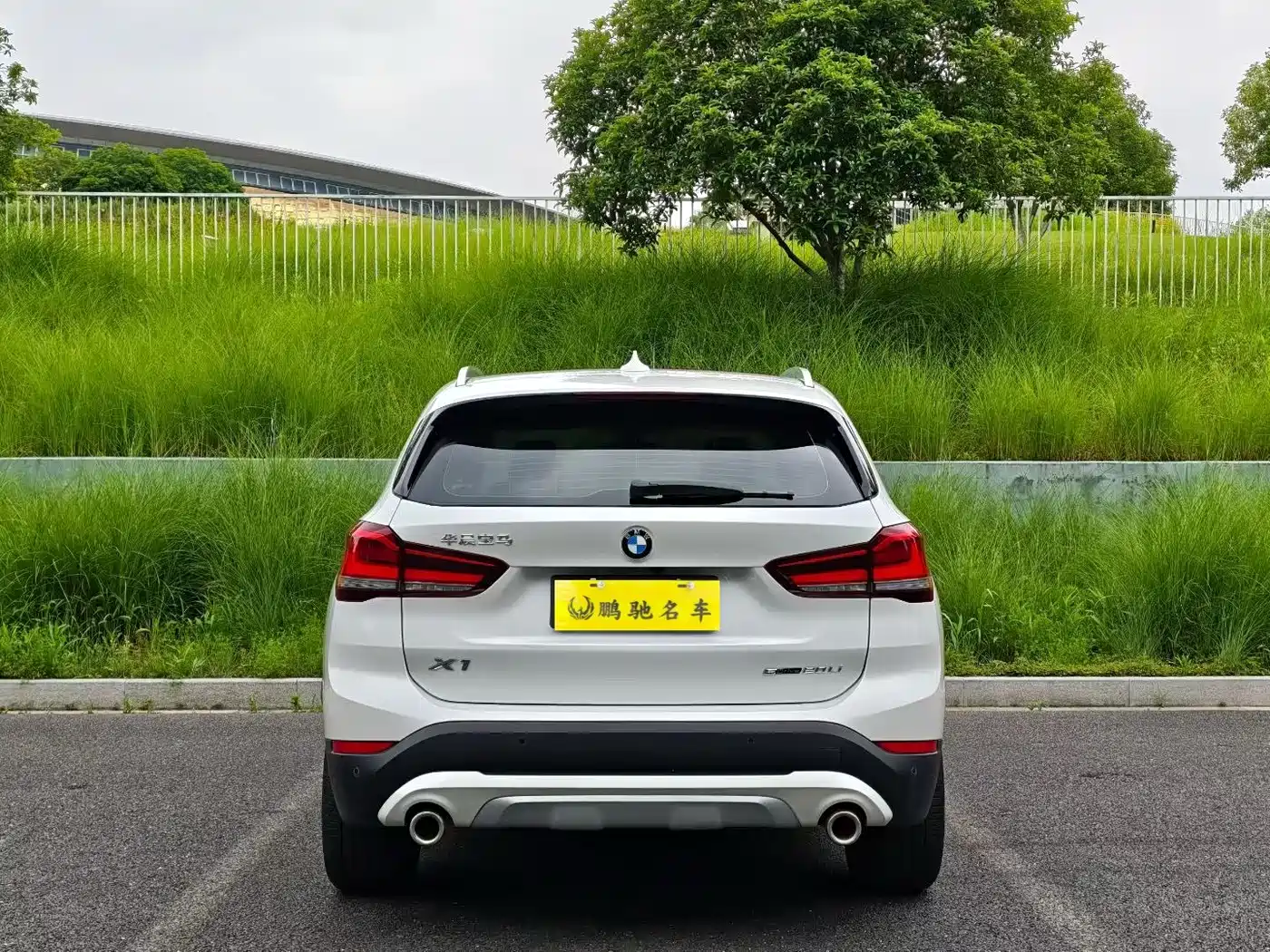BMW X1 2020 sDrive20Li Premium Edition фото 2