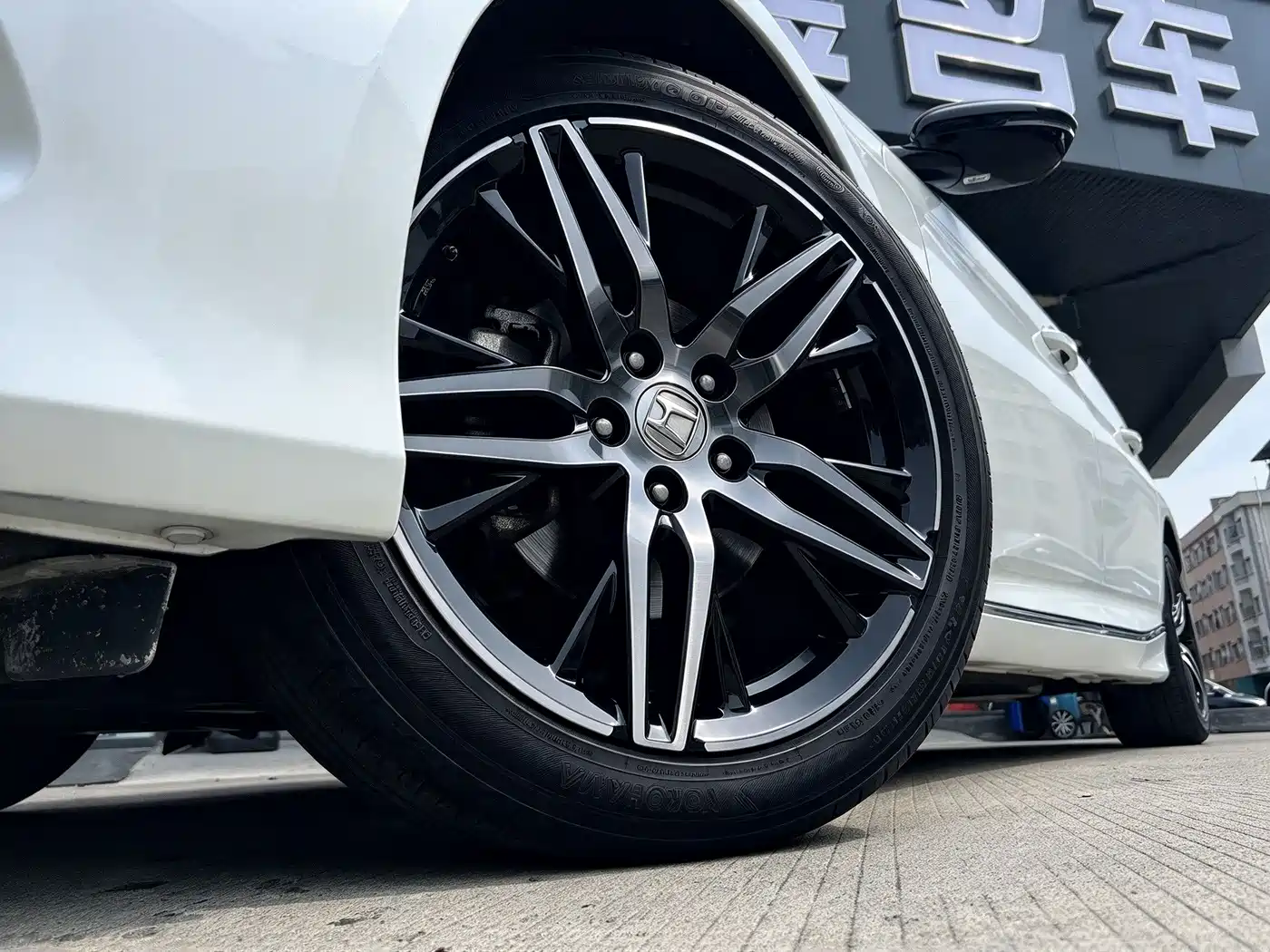 Фото 7 - Honda Accord