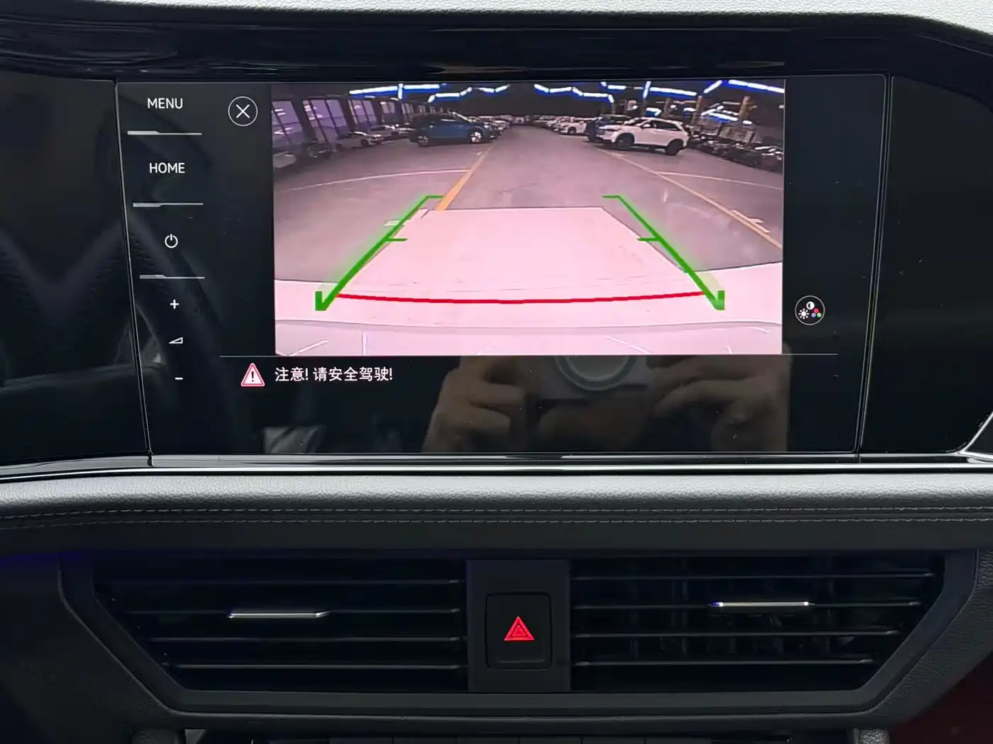 Volkswagen Sagitar 2022 280TSI DSG Surpassing Edition фото 19