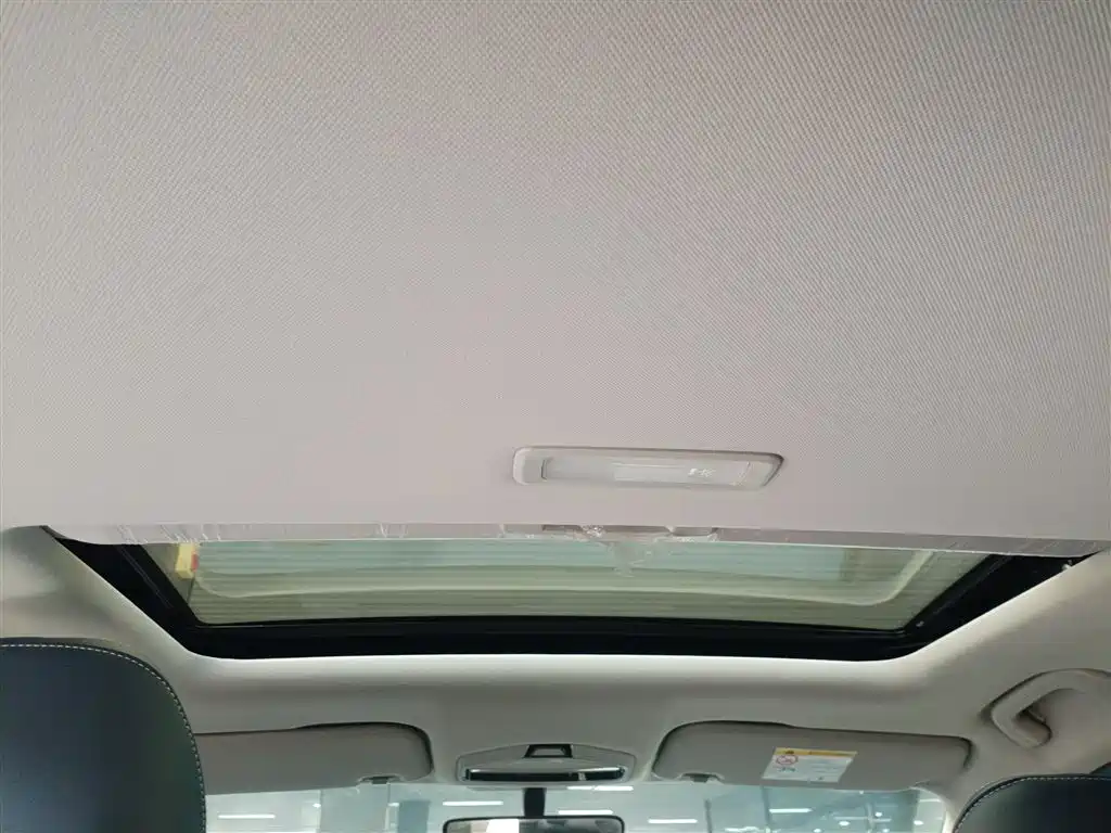 GEELY AUTOMOBILE EMGRAND