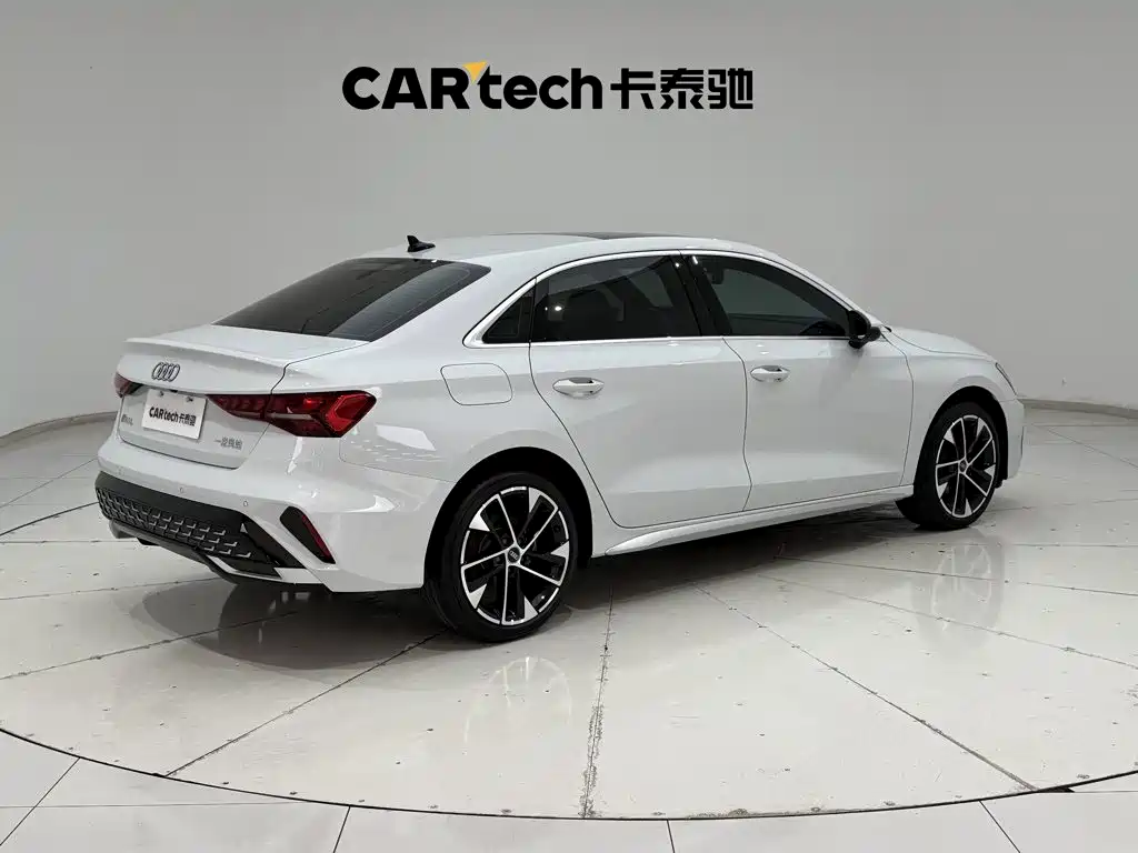 Audi A3 2025 2025 Facelift A3L Limousine 35TFSI Flying Spur Premium