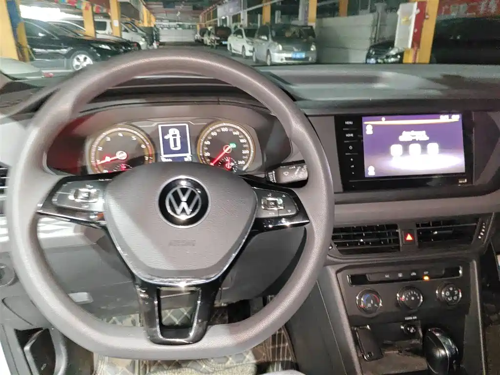 Volkswagen Tharu 2021 Model 280TSI 2WD Trend Edition фото 3
