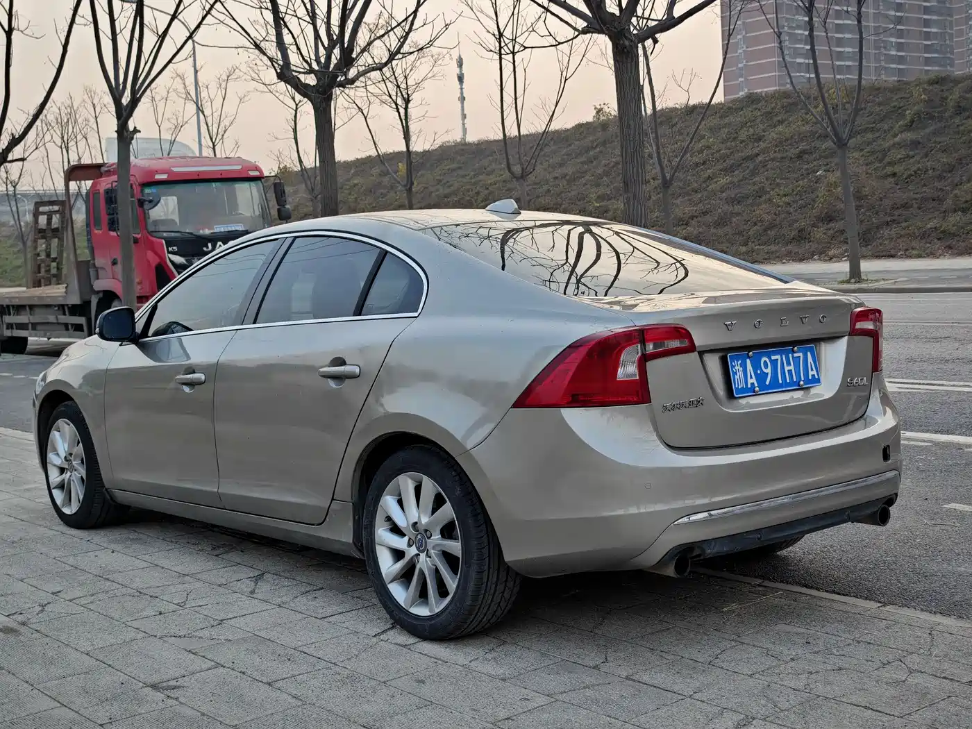 Фото 17 - Volvo S60