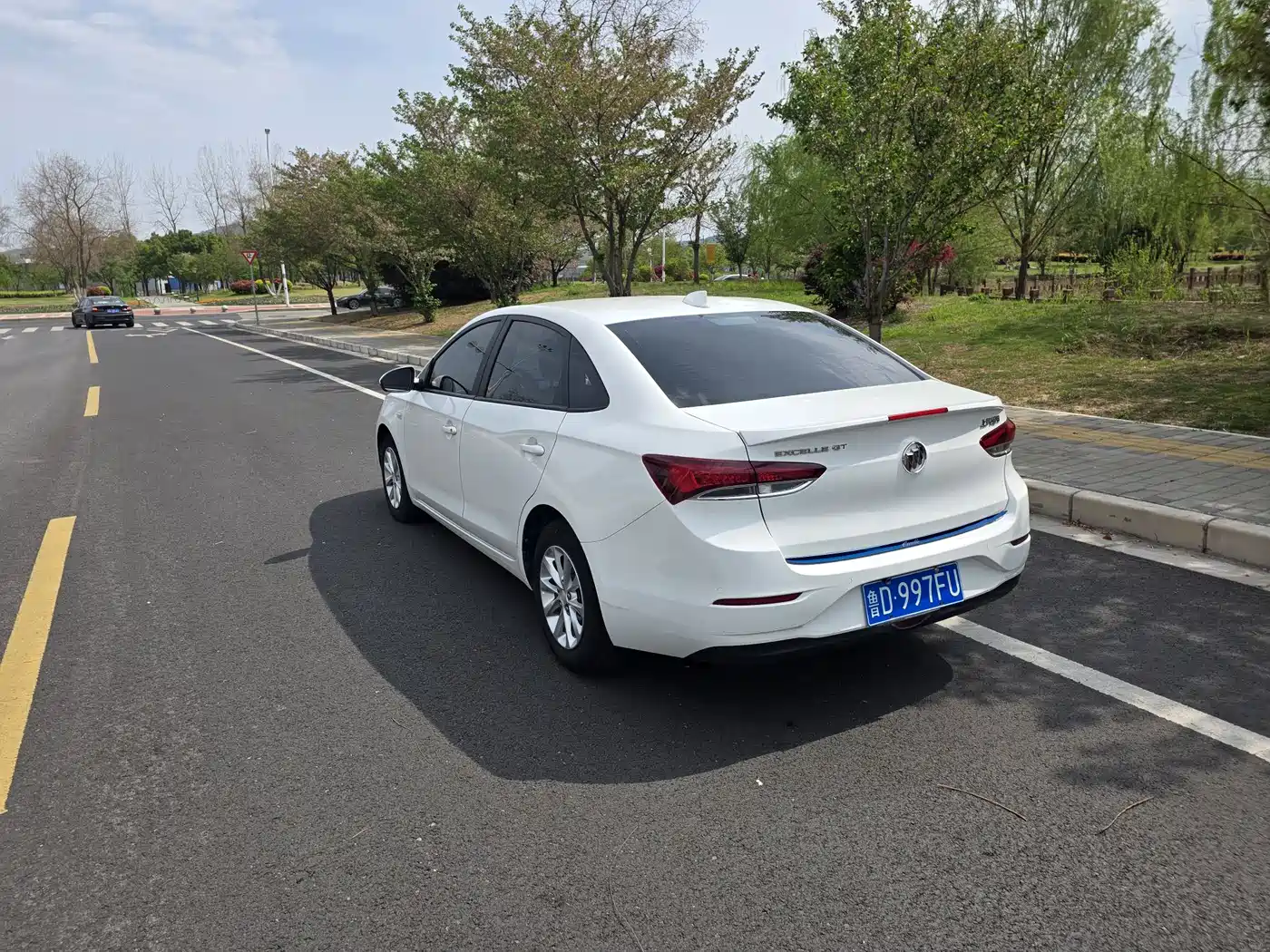 Buick Excelle 2018 15T Dual Clutch Elite (China V) фото 4