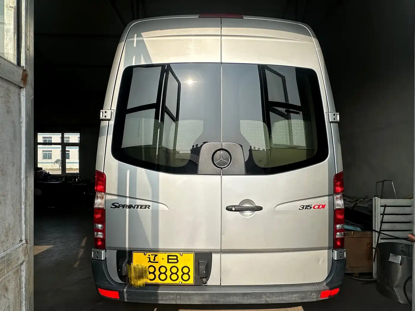 Mercedes-Benz Sprinter 2014 Model 2.1T Excellent Travel Medium Wheelbase фото 4