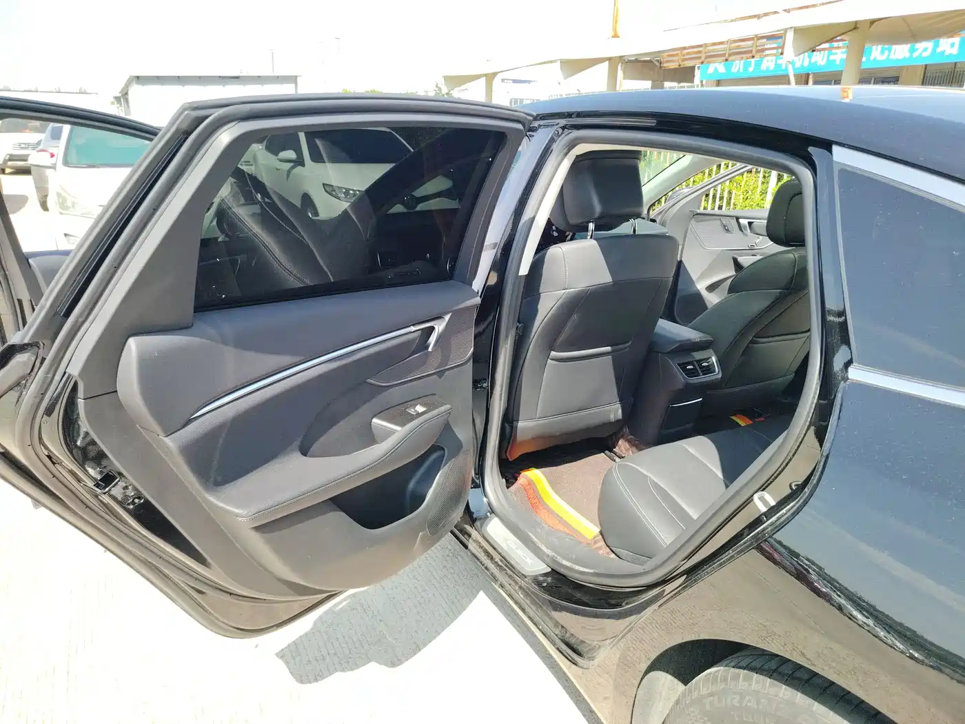 Buick LaCrosse 2023 28T Premium Edition фото 5