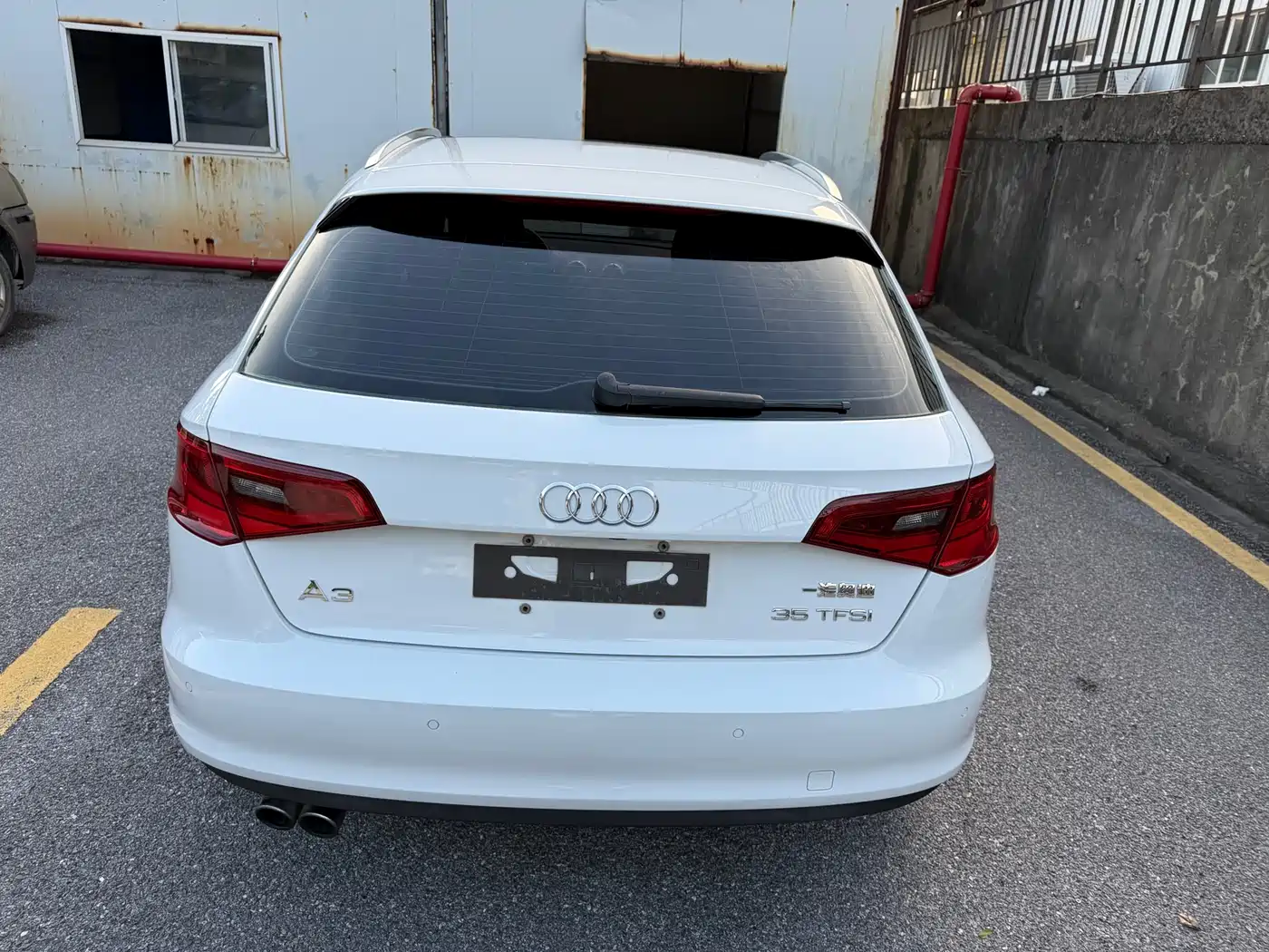 Audi A3 2016 Sportback 35 TFSI Style фото 6