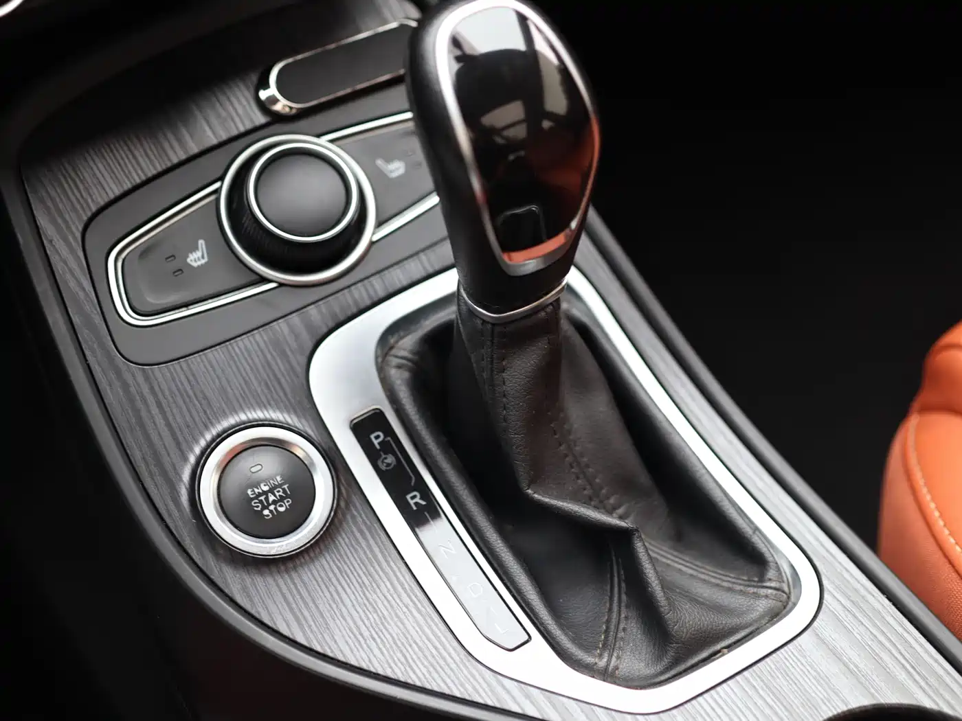 Chery Tiggo 7 2016 2016 2.0L CVT Premium Edition