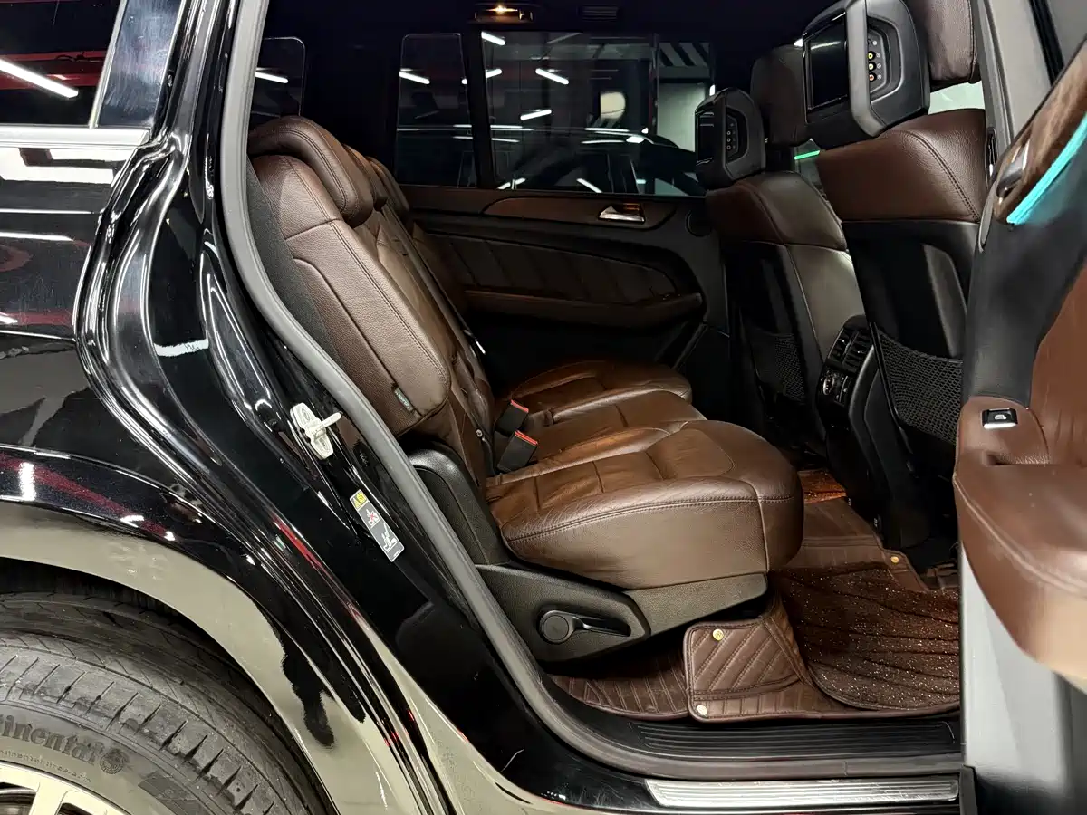 Mercedes-Benz GL-Class 2015 GL 400 4MATIC Luxury фото 25