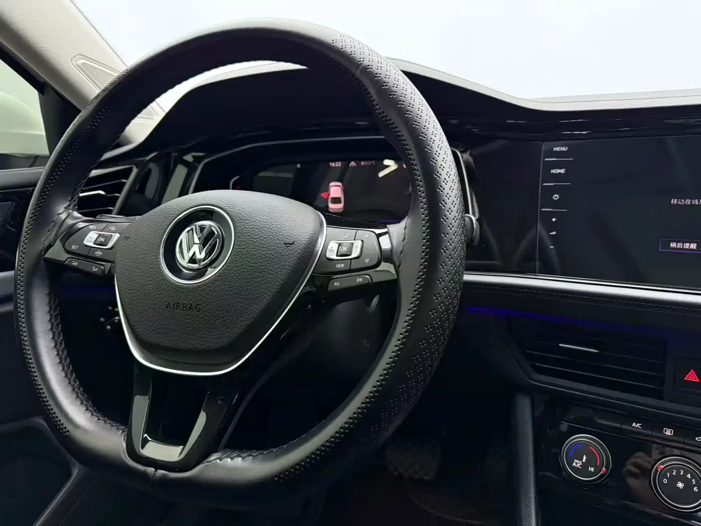 Volkswagen Sagitar 2022 280TSI DSG Surpassing Edition фото 11