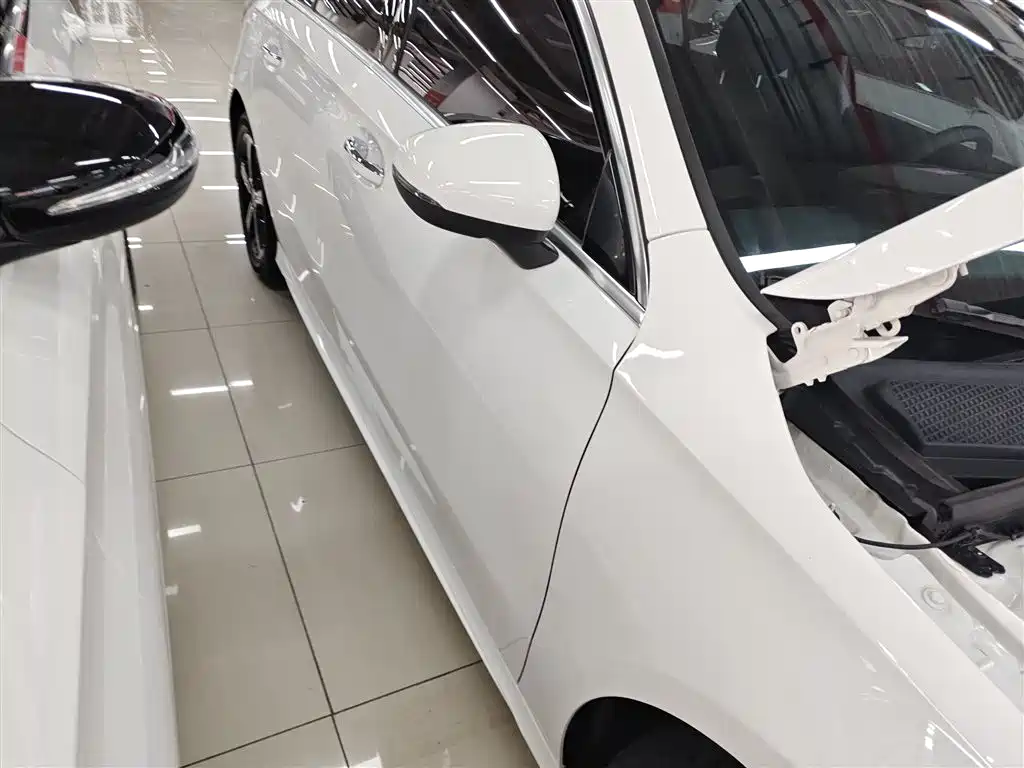Mercedes-Benz A-Class 2022 A 200 L Sport Sedan Style фото 21