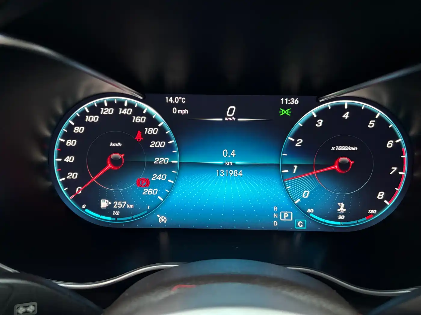 Mercedes-Benz GLC 2020 Facelift GLC 260 L 4MATIC Luxury фото 10