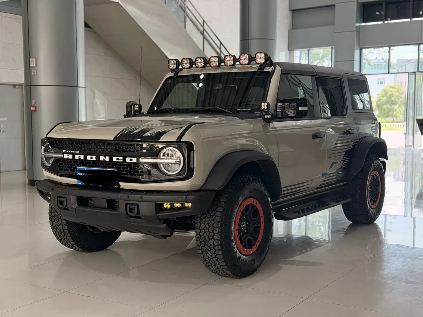 Ford Bronco 2025 2025 2.3T Mega Dune Limited Custom Edition