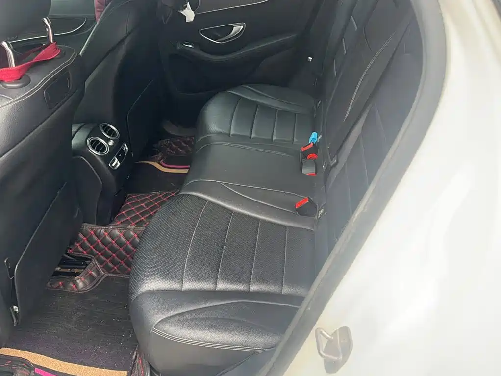 Фото 21 - Mercedes-Benz GLC
