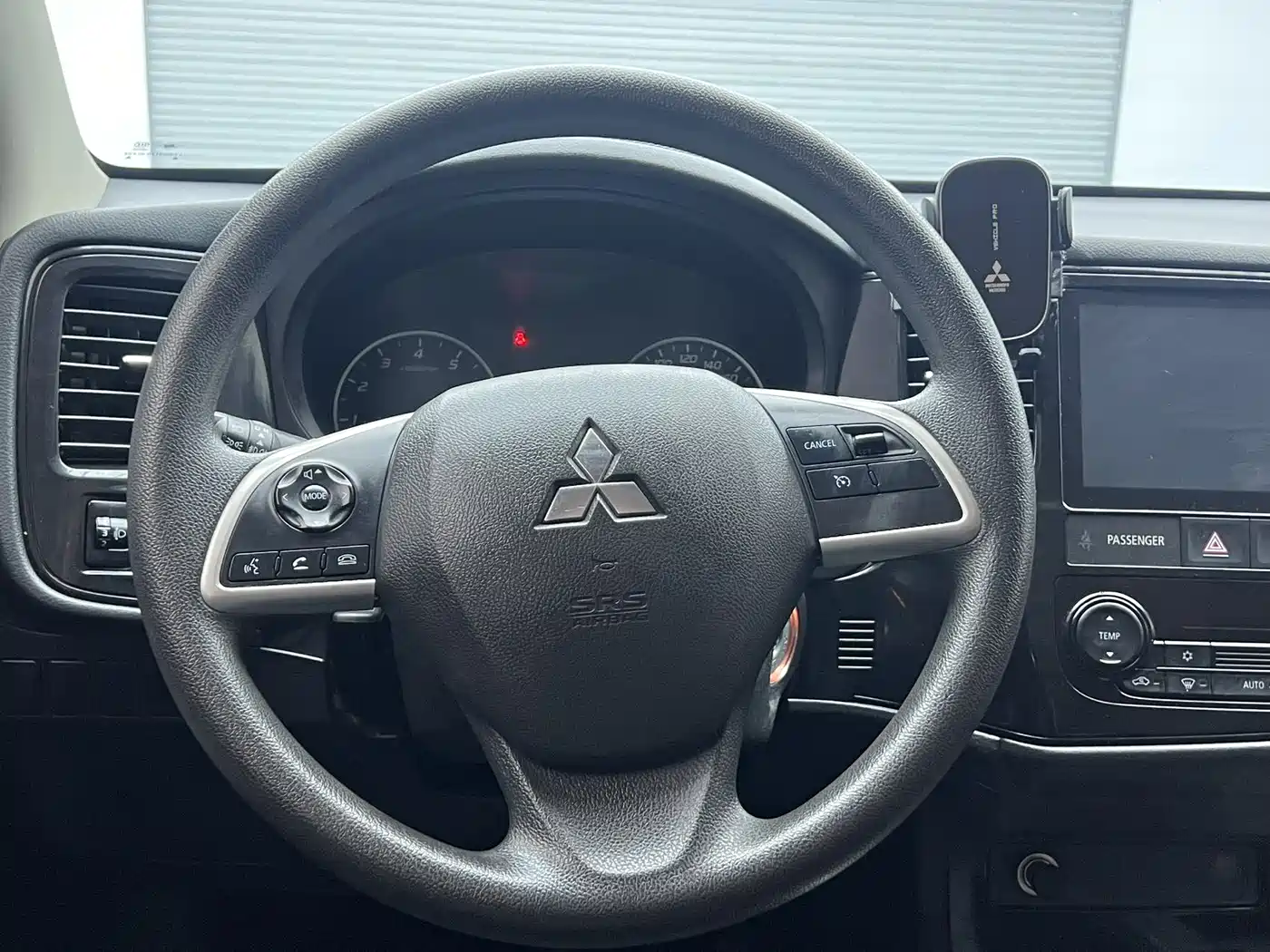 Mitsubishi Outlander 2021 2.0L 2WD Smooth Ride Version 5-Seater фото 15