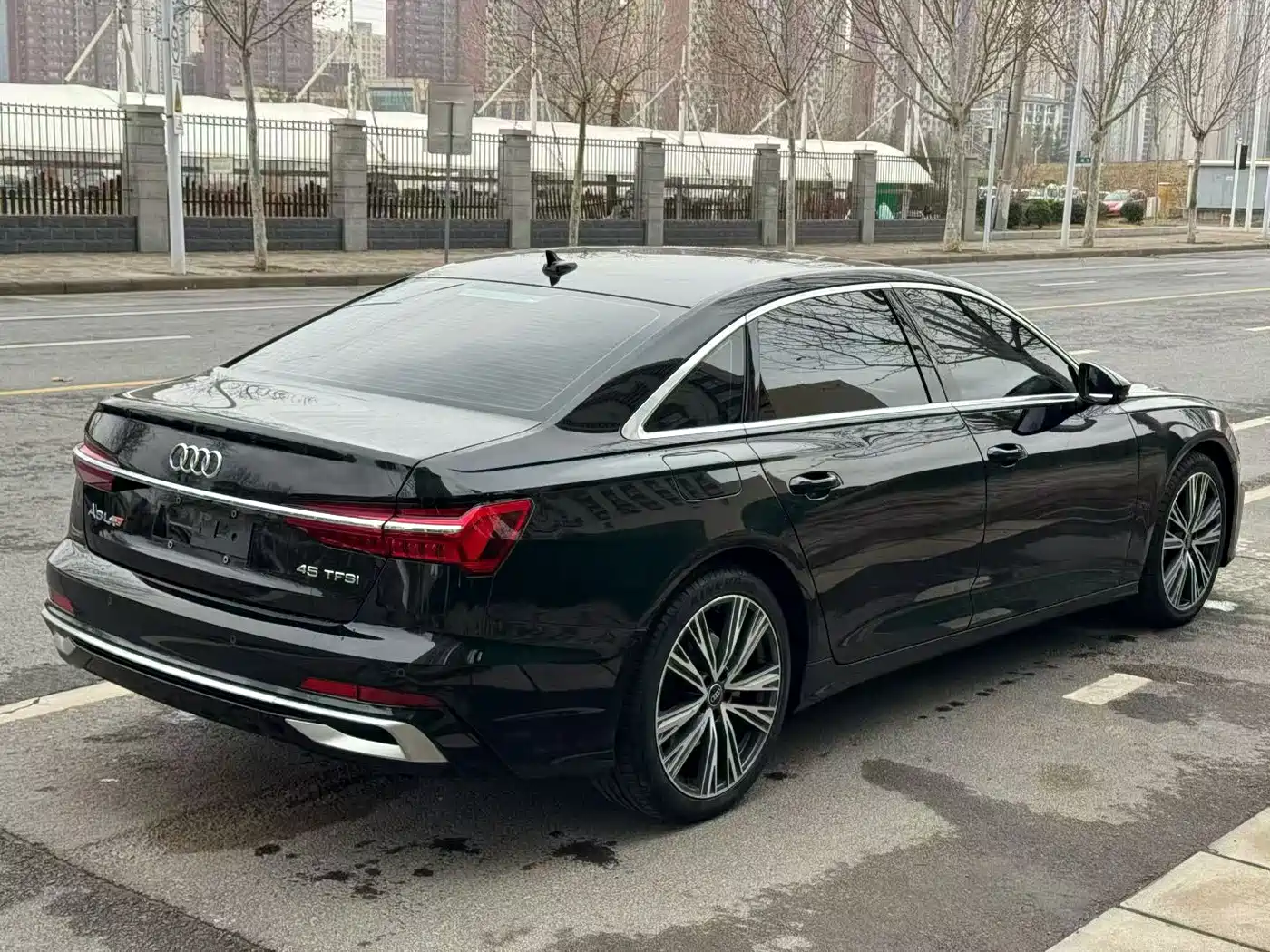 Audi A6L 2023 40 TFSI Luxury Dynamic фото 9