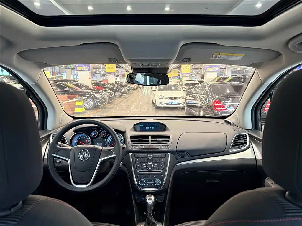 Buick Encore 2015 1.4T Automatic 2WD Urban Elite фото 22