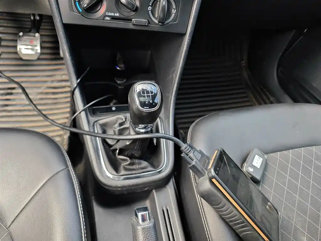 Škoda Rapid 2019 1.5L Manual Comfort Version China VI фото 14