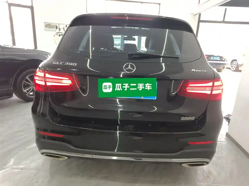 Mercedes-Benz GLC 2017 GLC 260 4MATIC Dynamic фото 4