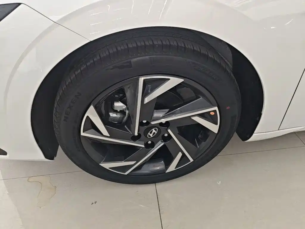 Hyundai Elantra 2026 2023 1.5L CVT GLX Elite Edition