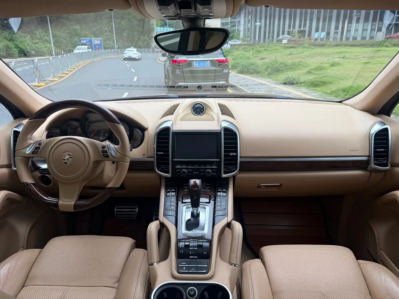 Porsche Cayenne 2011 Cayenne 3.0T фото 9