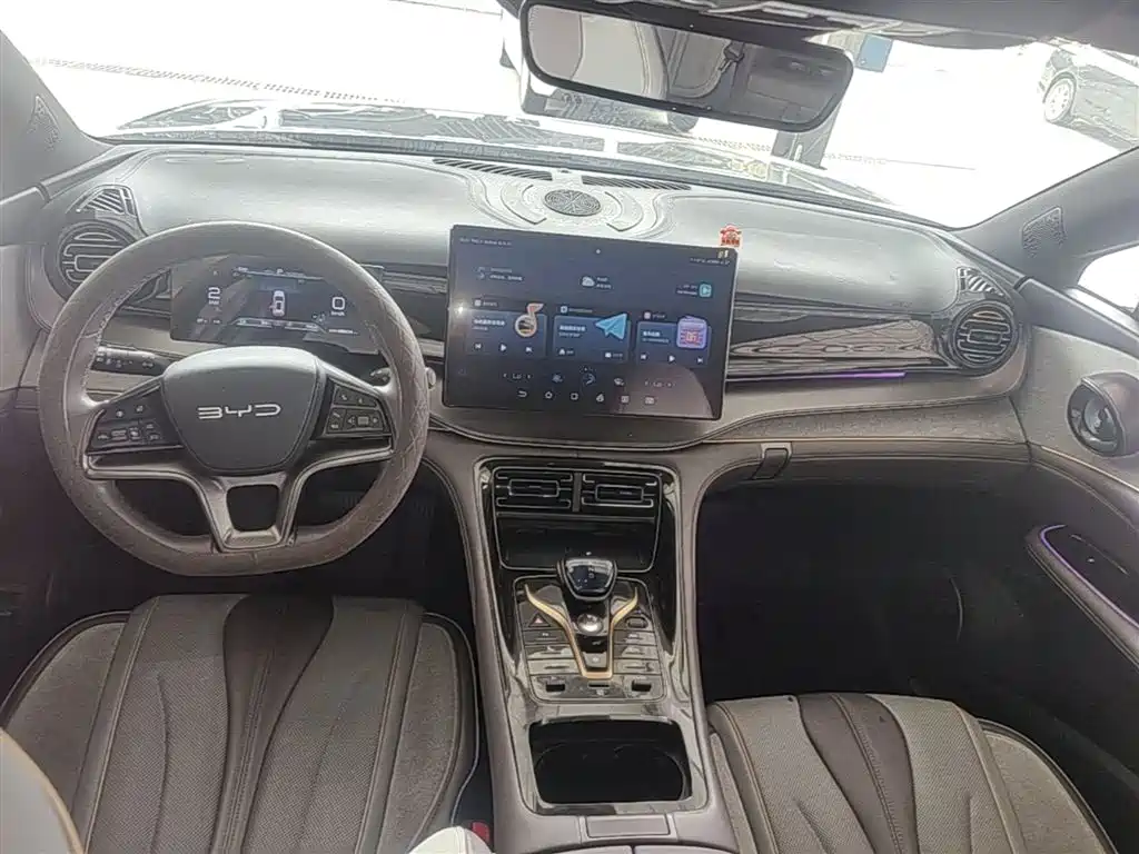 BYD Frigate 07 2023 DM-i 100KM Premium фото 10