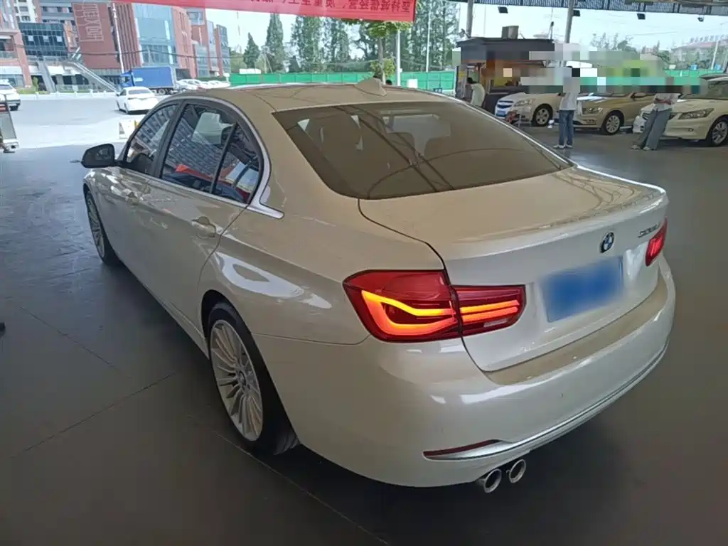 BMW 3 Series 2018 320Li Fashion Style фото 5