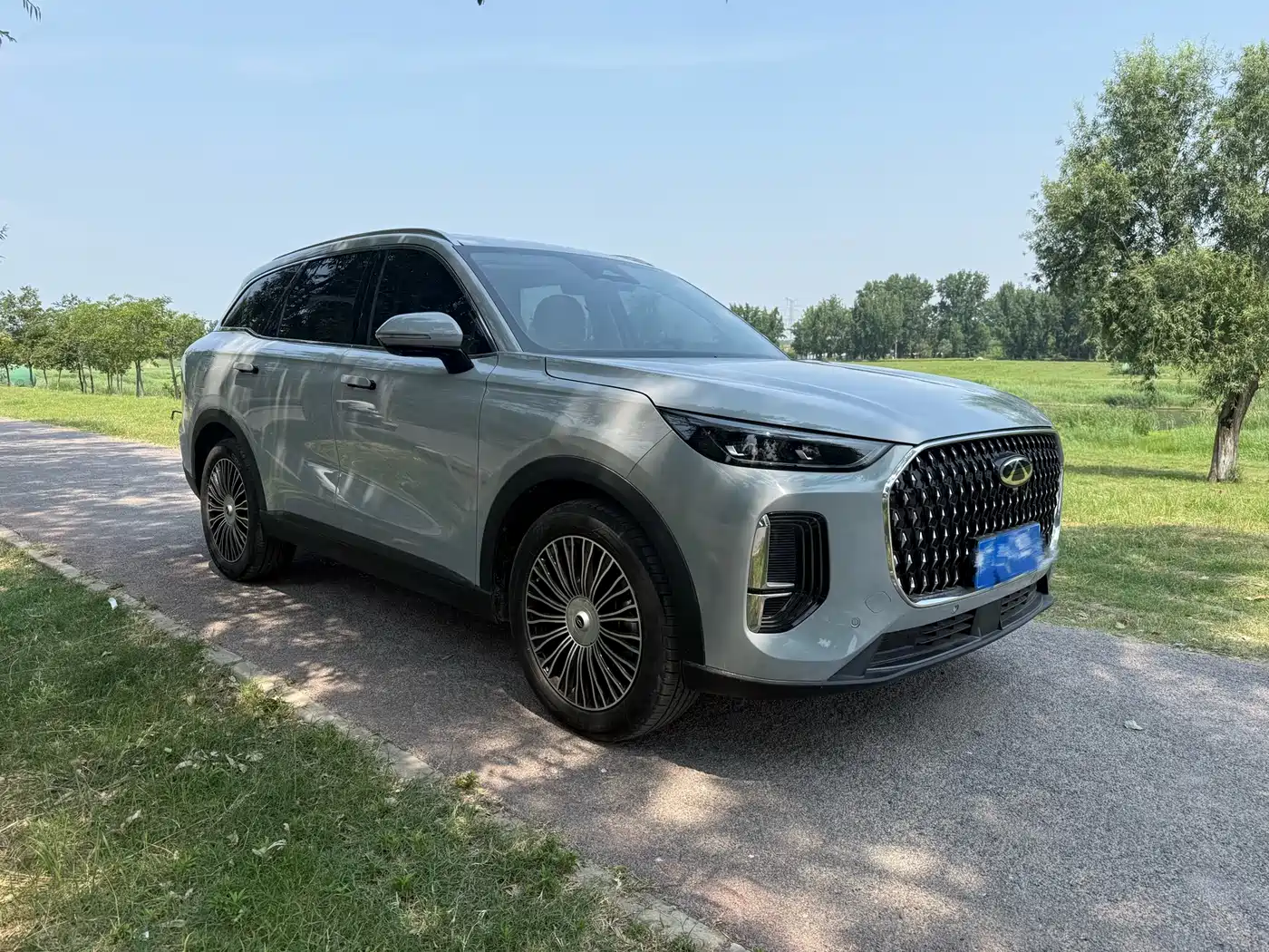 Chery Tiggo 8L 2024 2024 2.0T 2WD Premium 5-seater