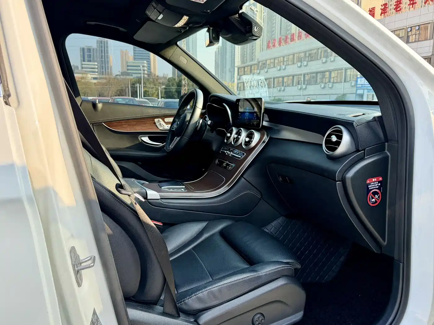 Mercedes-Benz GLC 2021 GLC 300 L 4MATIC Sporty фото 14