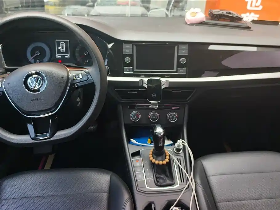Volkswagen Lavida 2019 1.5L Automatic Comfort Edition China VI фото 13